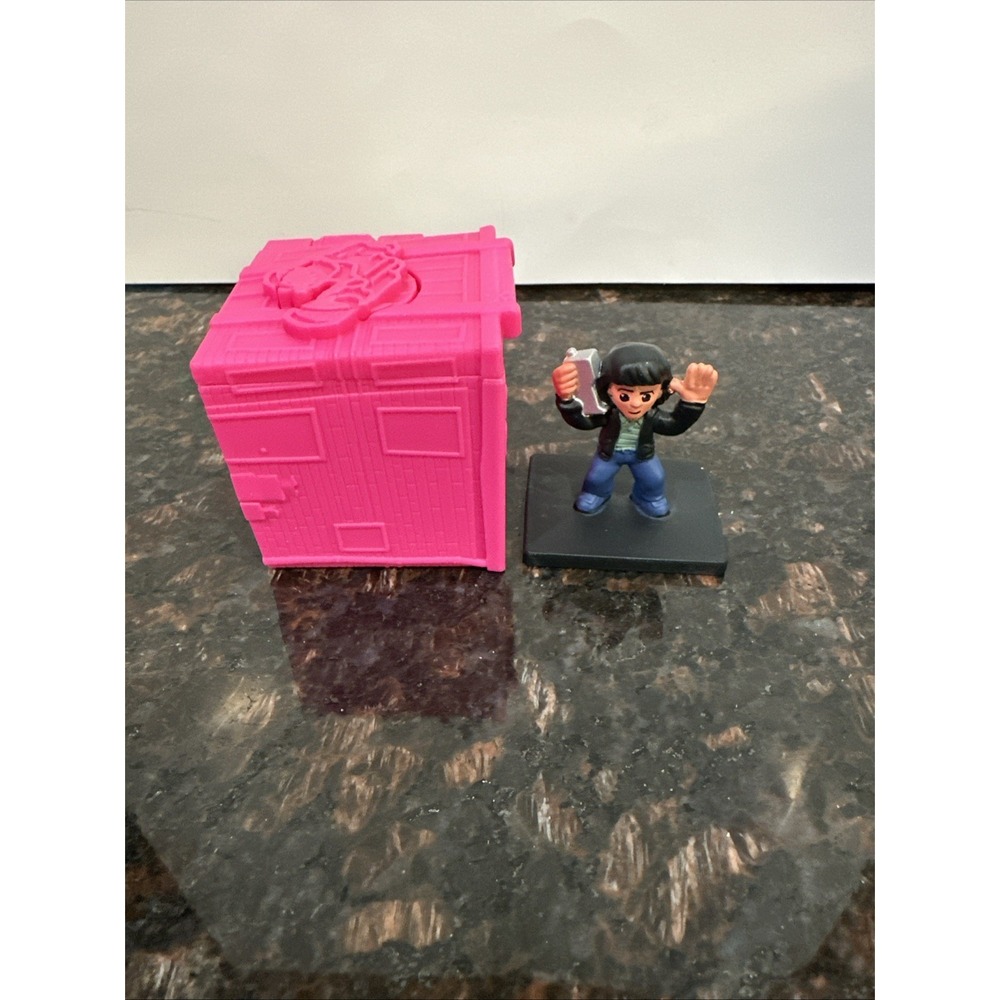 2026 McDONALD'S Stranger Things Tales from 85 Collectible HAPPY MEAL TOYS